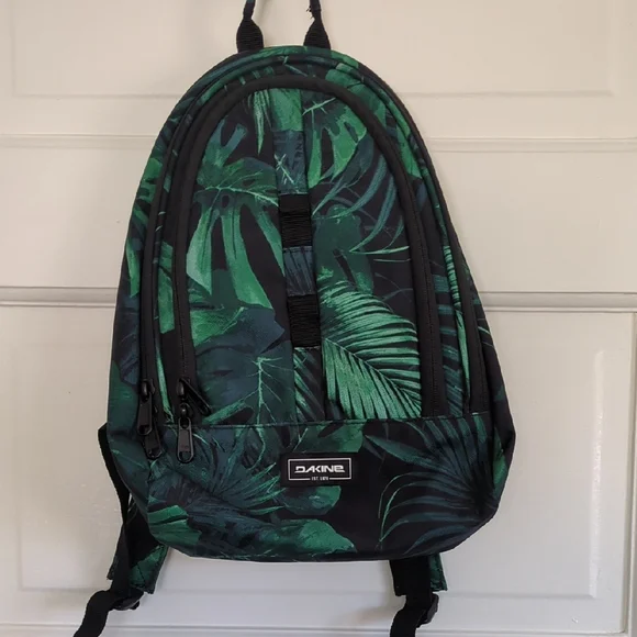 Dakine Green and Black Tropical Backpack - Picture 1 of 5